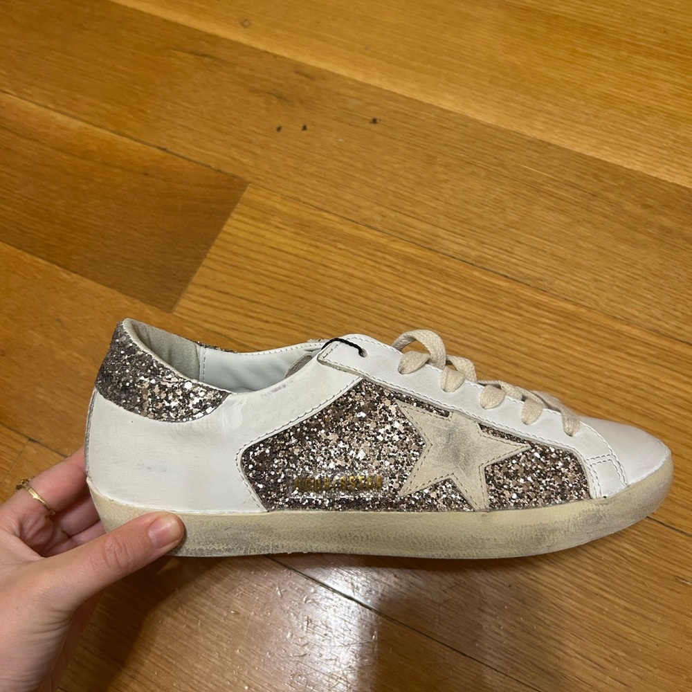 Women's Golden Goose Superstar Glitter Sneakers - Picture 6 of 6